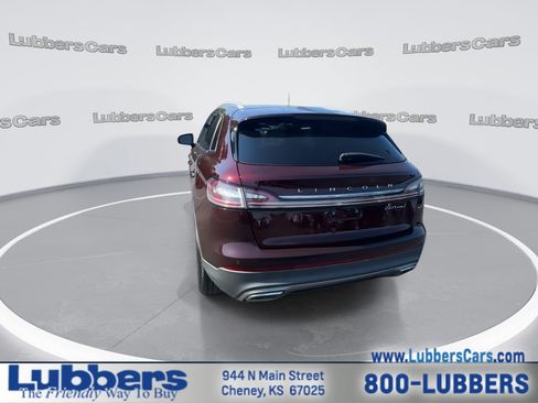 Used 2019 Lincoln Nautilus Select AWD/4WD image 7