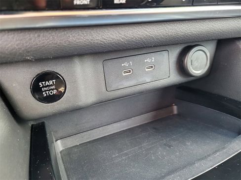 Used 2024 Nissan Rogue SV image 13