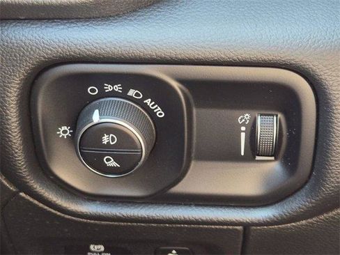 Used 2025 RAM 1500 Big Horn image 22