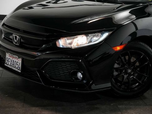 Used 2018 Honda Civic EX image 10