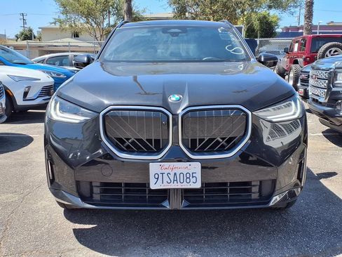 Used 2025 BMW X3 xDrive30i AWD/4WD image 2