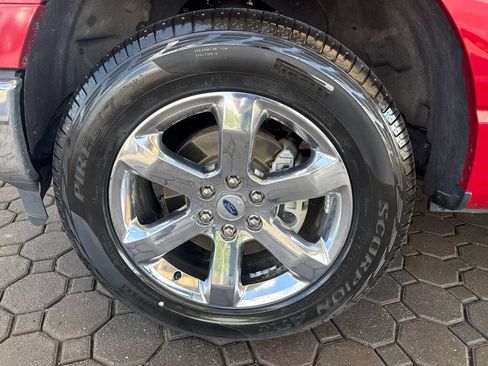 Used 2023 Ford F150 Lariat w/ Equipment Group 502A High AWD/4WD image 11