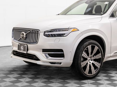 Used 2024 Volvo XC90 B6 Ultimate w/ Protection Package image 38