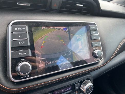 Used 2020 Nissan Kicks SR w/ SR Premium Package FWD image 21