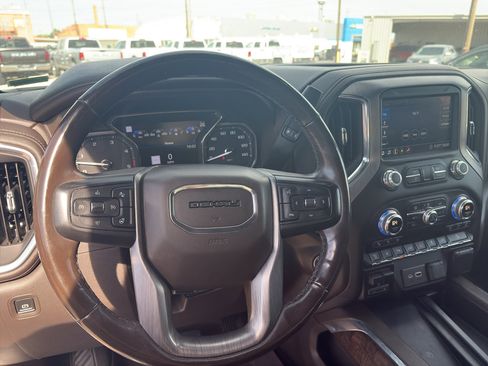 Used 2020 GMC Sierra 2500 Denali w/ Denali Ultimate Package image 9