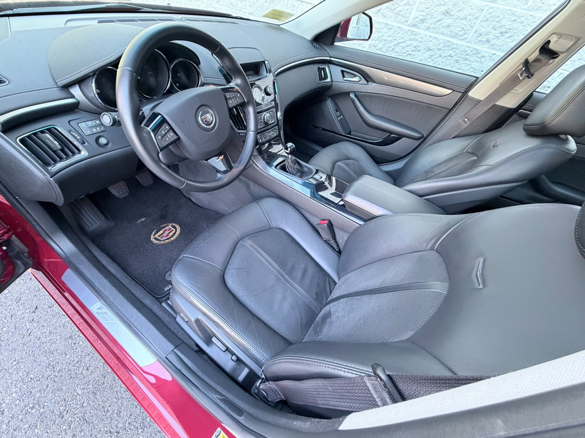 Used 2011 Cadillac CTS V RWD image 26