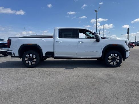New 2026 GMC Sierra 2500 Denali w/ Denali Reserve Package AWD/4WD image 7