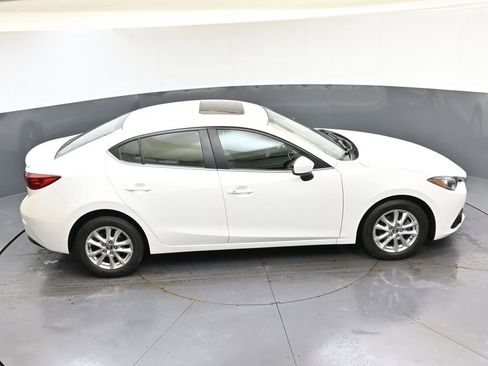 Used 2015 MAZDA MAZDA3 i Grand Touring image 50