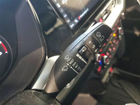 Used 2022 Kia Niro EX image 26