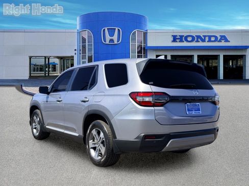 Used 2024 Honda Pilot EX-L image 4