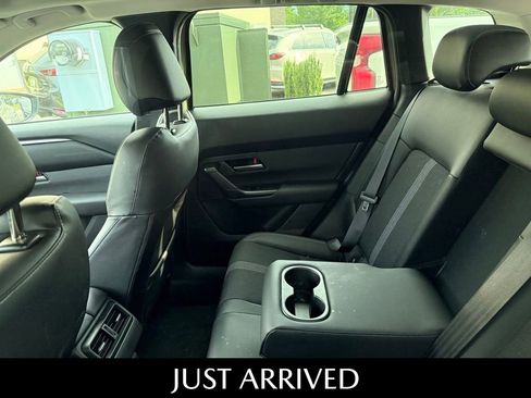 Used 2026 MAZDA CX-50 Meridian Edition w/ Weather Package AWD/4WD image 9