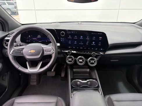 Used 2024 Chevrolet Blazer EV LT AWD/4WD image 19