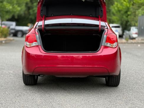 Used 2014 Chevrolet Cruze Diesel FWD image 5