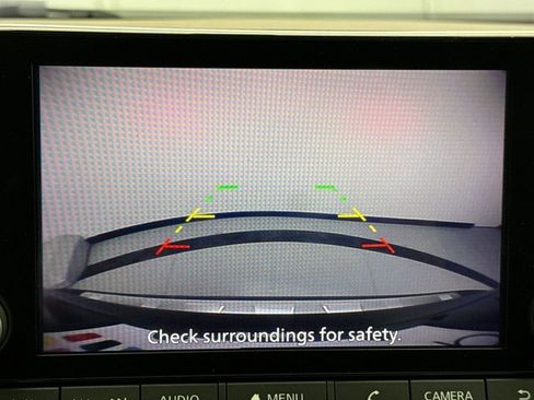 Used 2023 Nissan Rogue SV w/ SV Premium Package image 15