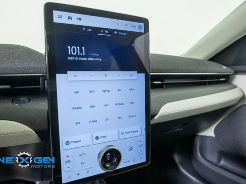 Used 2023 Ford Mustang Mach-E Premium AWD/4WD image 17