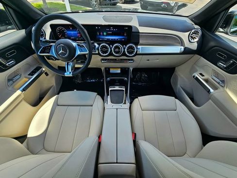 New 2026 Mercedes-Benz GLB 250 4MATIC image 25
