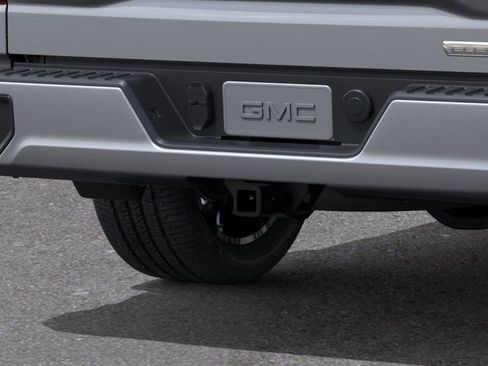 New 2026 GMC Sierra 1500 Elevation image 14
