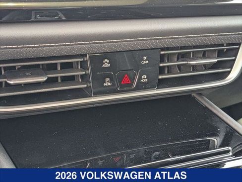 New 2026 Volkswagen Atlas SE FWD image 14