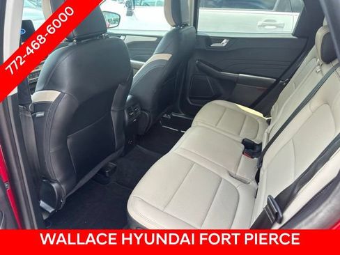 Used 2021 Ford Escape SEL w/ Technology Package FWD image 3