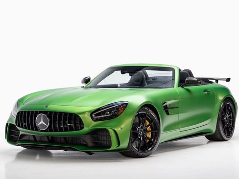 Used 2020 Mercedes-Benz AMG GT R image 4