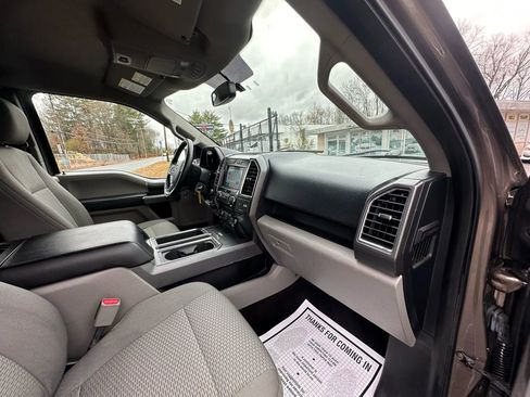 Used 2016 Ford F150 XLT w/ Equipment Group 302A Luxury image 12