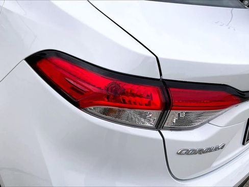 New 2026 Toyota Corolla LE FWD image 14