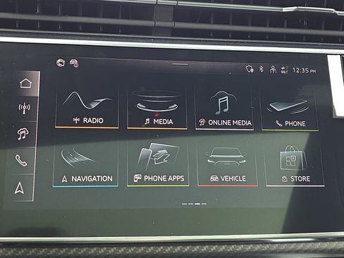 New 2026 Audi SQ7 Prestige image 23