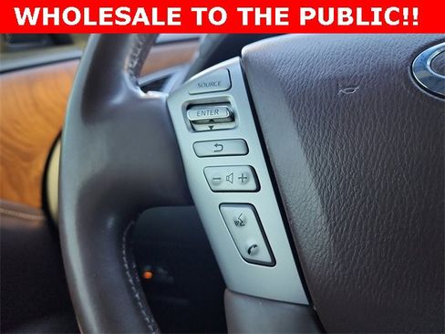Used 2015 INFINITI QX80 Limited w/ Limited Package image 27
