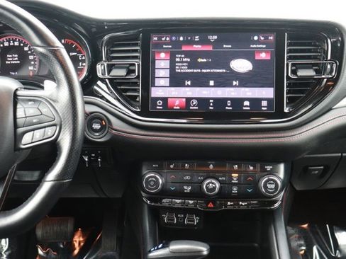Used 2024 Dodge Durango GT image 15