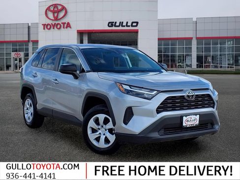 Used 2025 Toyota RAV4 LE FWD image 1