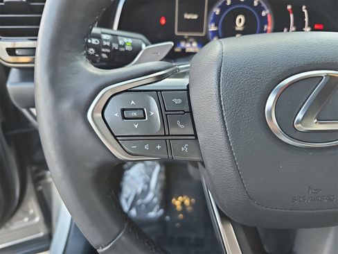 Used 2022 Lexus NX 350 AWD image 17