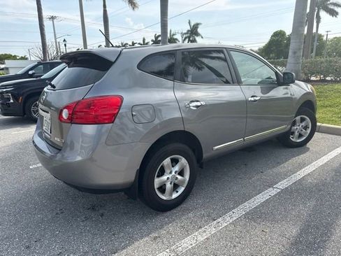 Used 2013 Nissan Rogue S w/ Special Edition Pkg FWD image 3