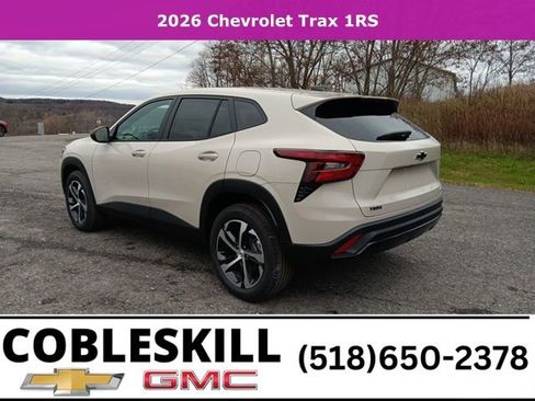 New 2026 Chevrolet Trax RS image 6