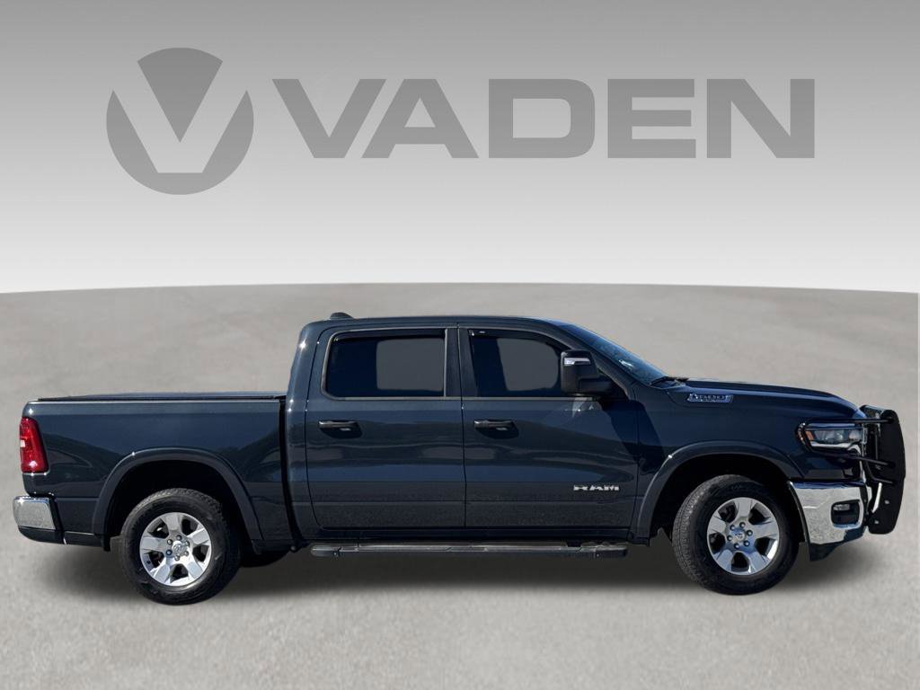 Used 2025 RAM 1500 Big Horn AWD/4WD image 35