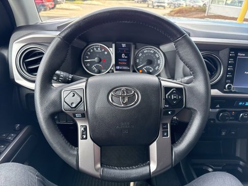 Used 2022 Toyota Tacoma 4x4 Double Cab image 19