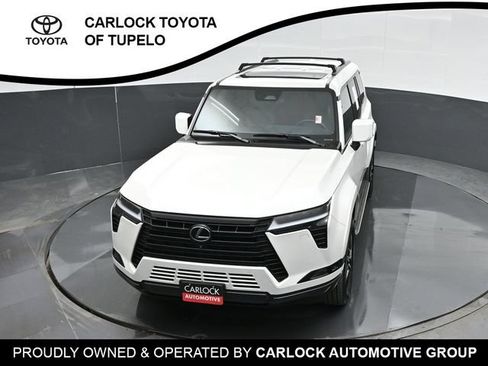 Used 2024 Lexus GX 550 w/ Accessory Package (Z1) AWD/4WD image 42