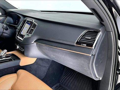 Used 2023 Volvo XC90 B6 Ultimate w/ Protection Package Premier AWD/4WD image 19
