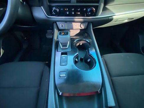 Certified 2023 Nissan Rogue S image 14