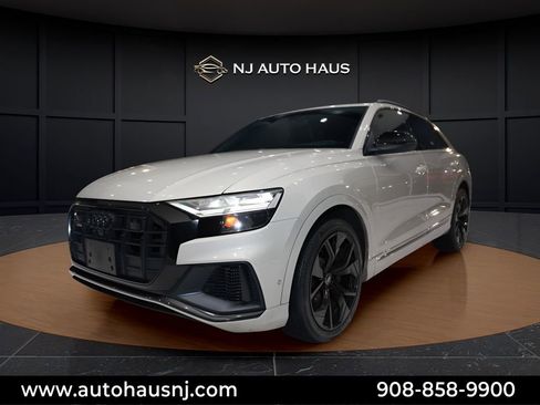 Used 2021 Audi SQ8 Premium Plus w/ SQ8 Black Optic Package AWD/4WD image 4