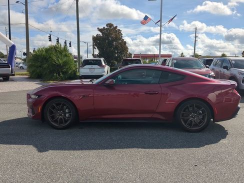 Used 2025 Ford Mustang GT Premium image 7