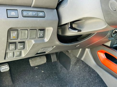 New 2026 Nissan Frontier PRO-4X w/ Pro-4x Convenience Package image 17