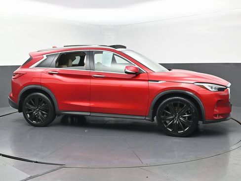 Used 2021 INFINITI QX50 Sensory w/ Cargo Package image 6