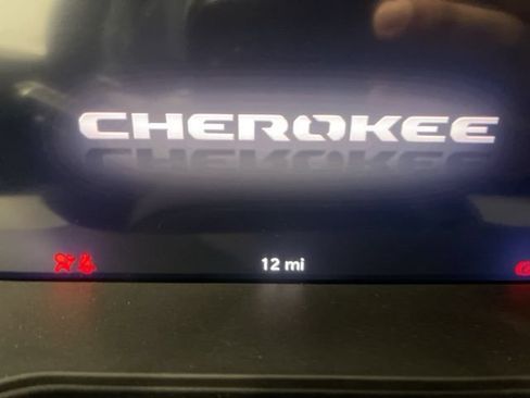 New 2026 Jeep Cherokee Limited AWD/4WD image 35