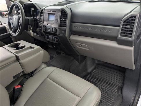 Used 2021 Ford F550 2WD Crew Cab Super Duty image 19