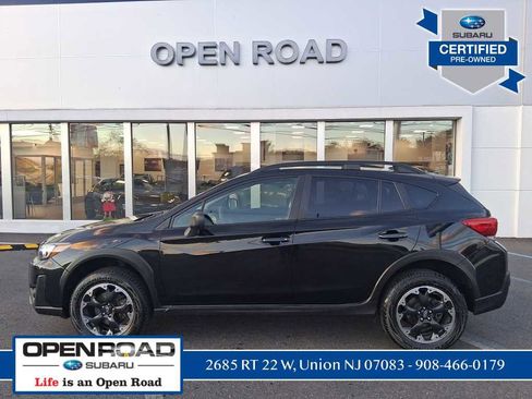 Certified 2023 Subaru Crosstrek 2.0i image 5