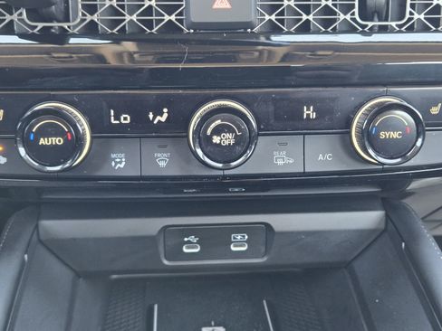 Certified 2023 Honda Accord Touring image 22