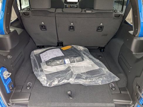 New 2026 Jeep Wrangler Unlimited Sport image 23