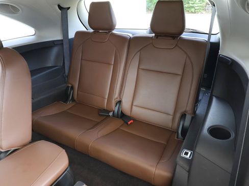 Used 2019 Acura MDX FWD w/ Advance Package image 24