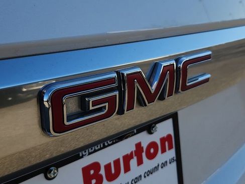 Certified 2022 GMC Yukon Denali image 31