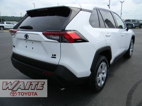Used 2024 Toyota RAV4 LE AWD/4WD image 2